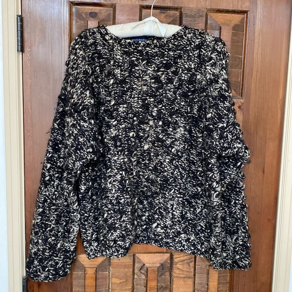 Hand knit jumbo popcorn stitch sweater. Size 38